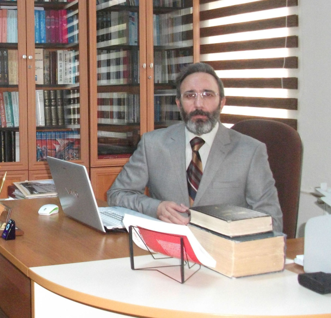 Atatürk Üniversitesi Öğretim Üyesi Prof. Dr. Rıfat Kütük